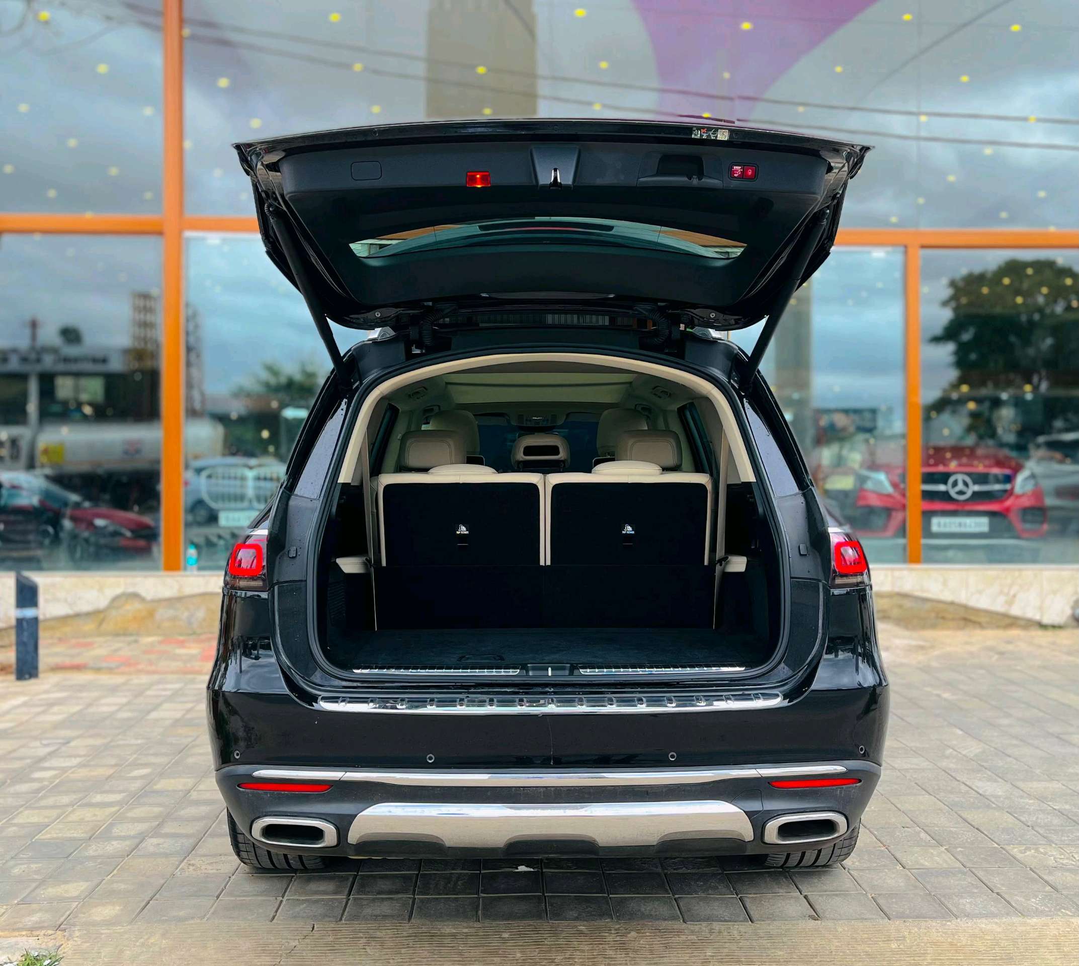 Mercedes Benz Gls photo 14
