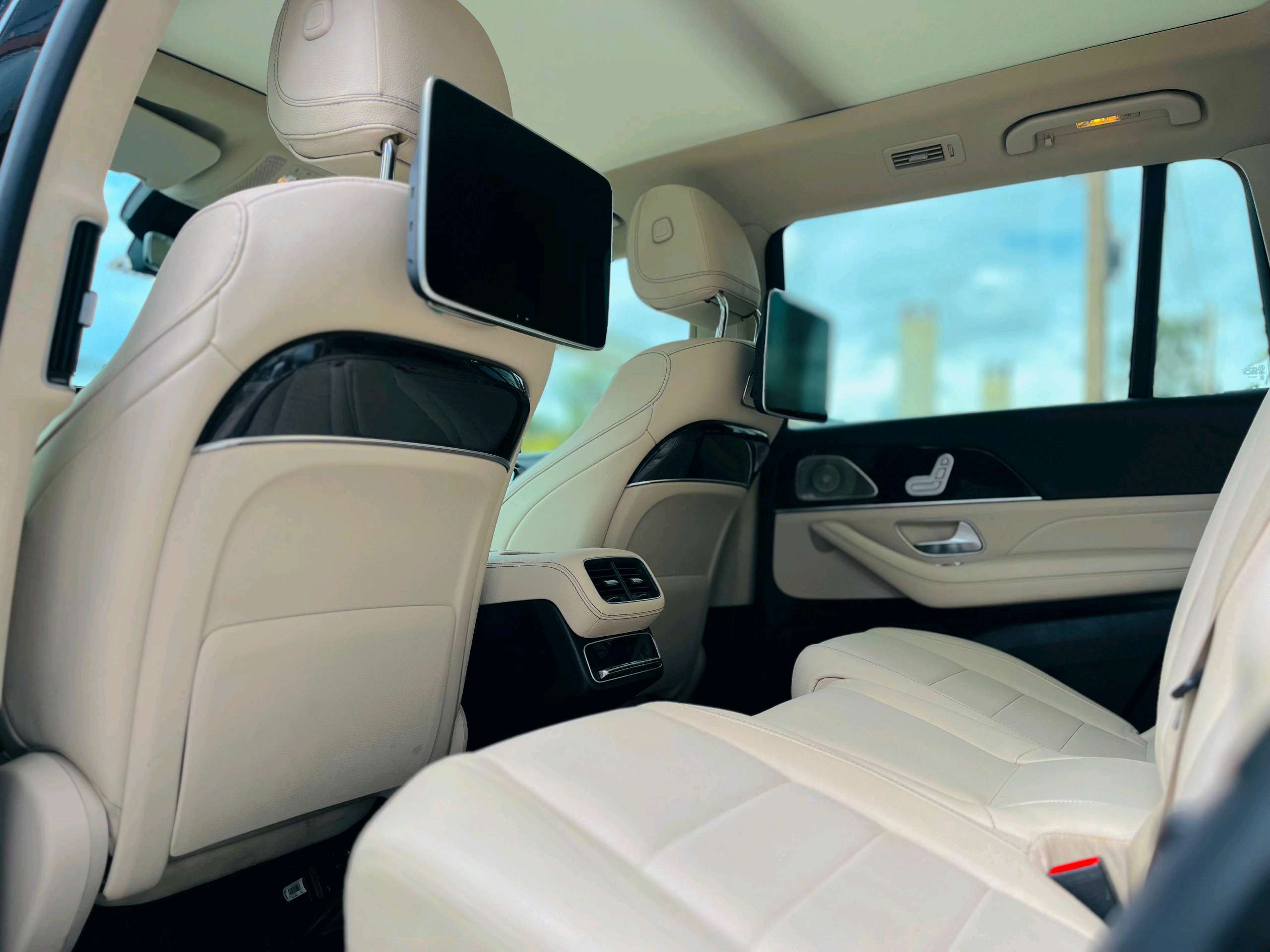 Mercedes Benz Gls photo 22