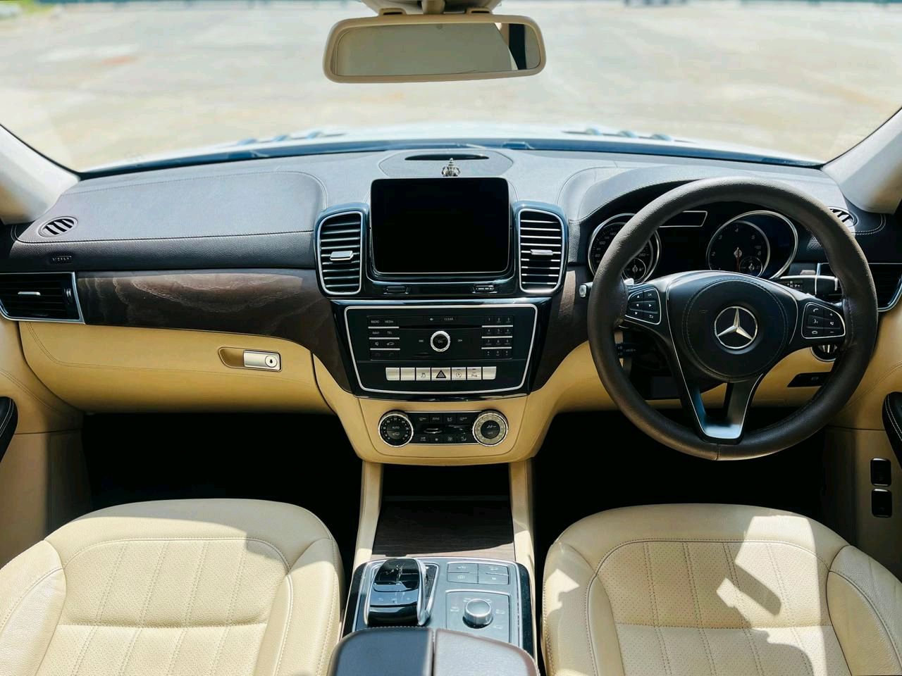 Mercedes Benz Gls photo 7