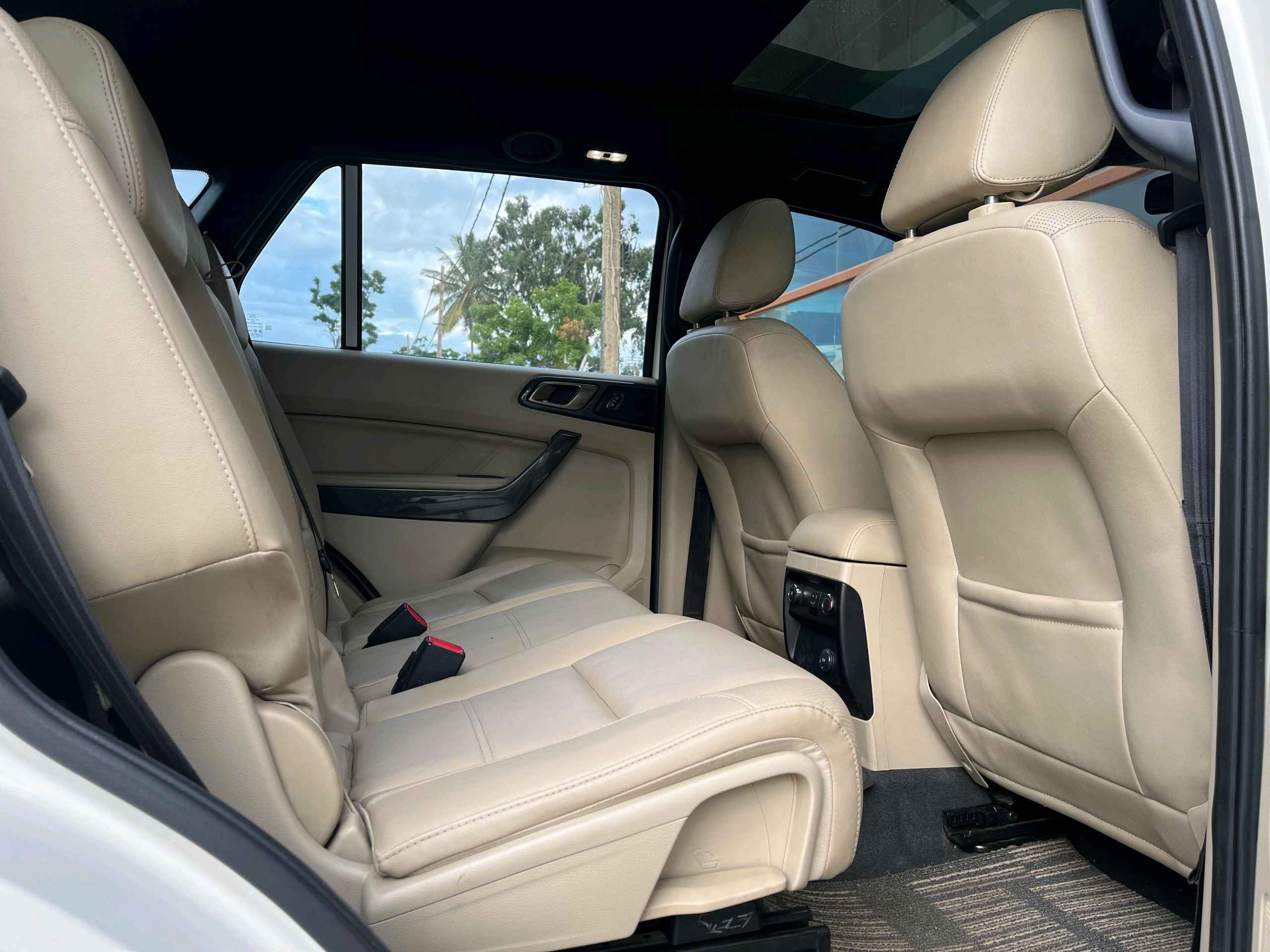 Ford Endeavour 2.2 photo 8