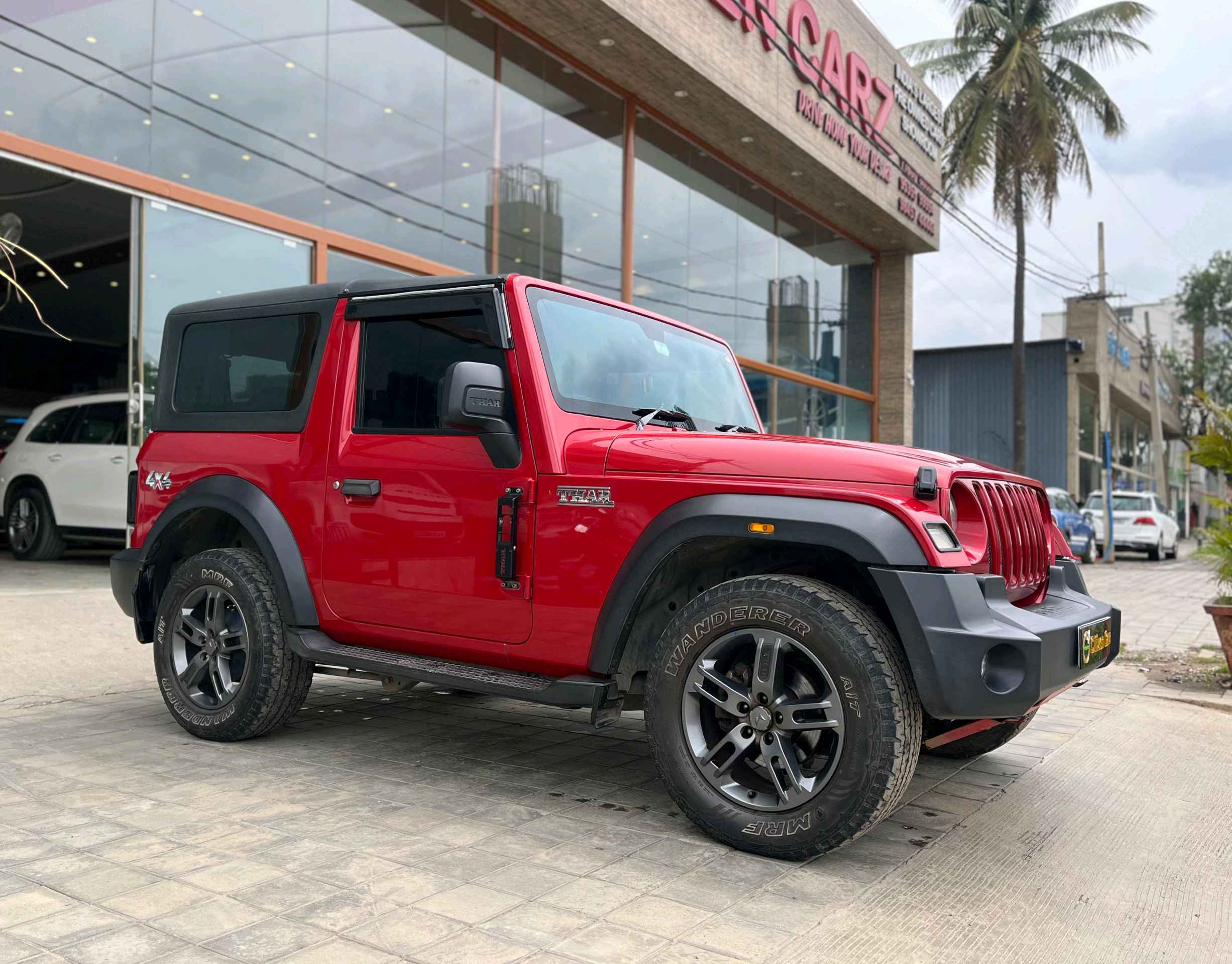 Mahindra Thar 4x4 photo 3