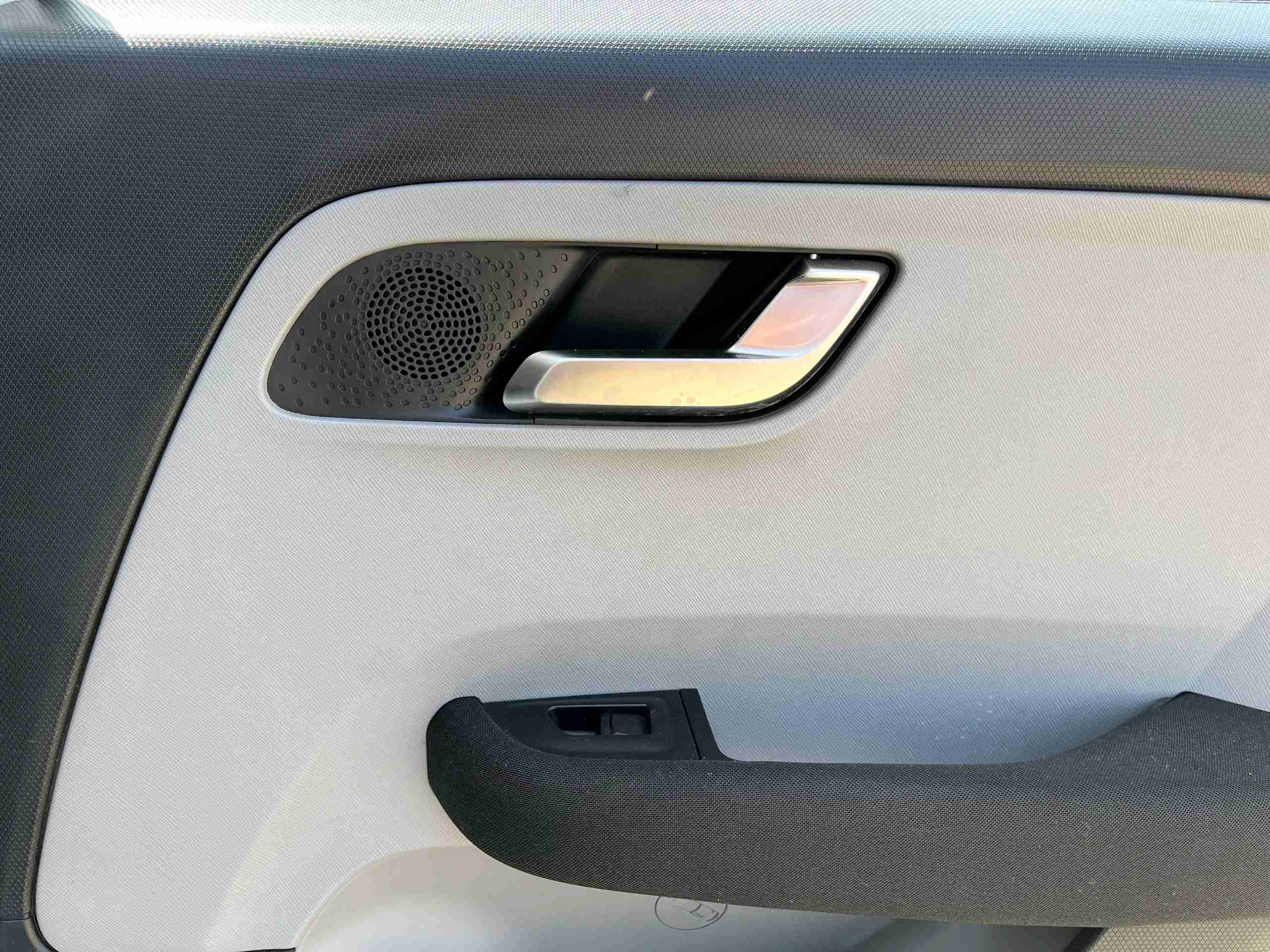 Tata Altroz photo 6