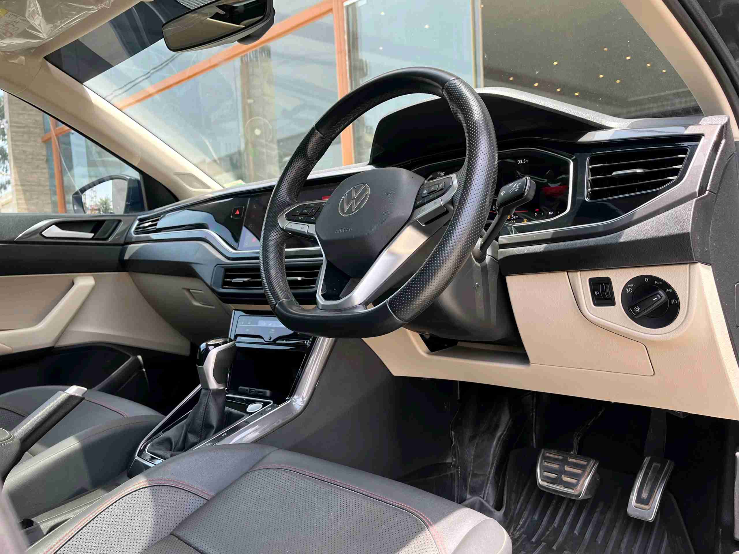 Volkswagen Virtus photo 2