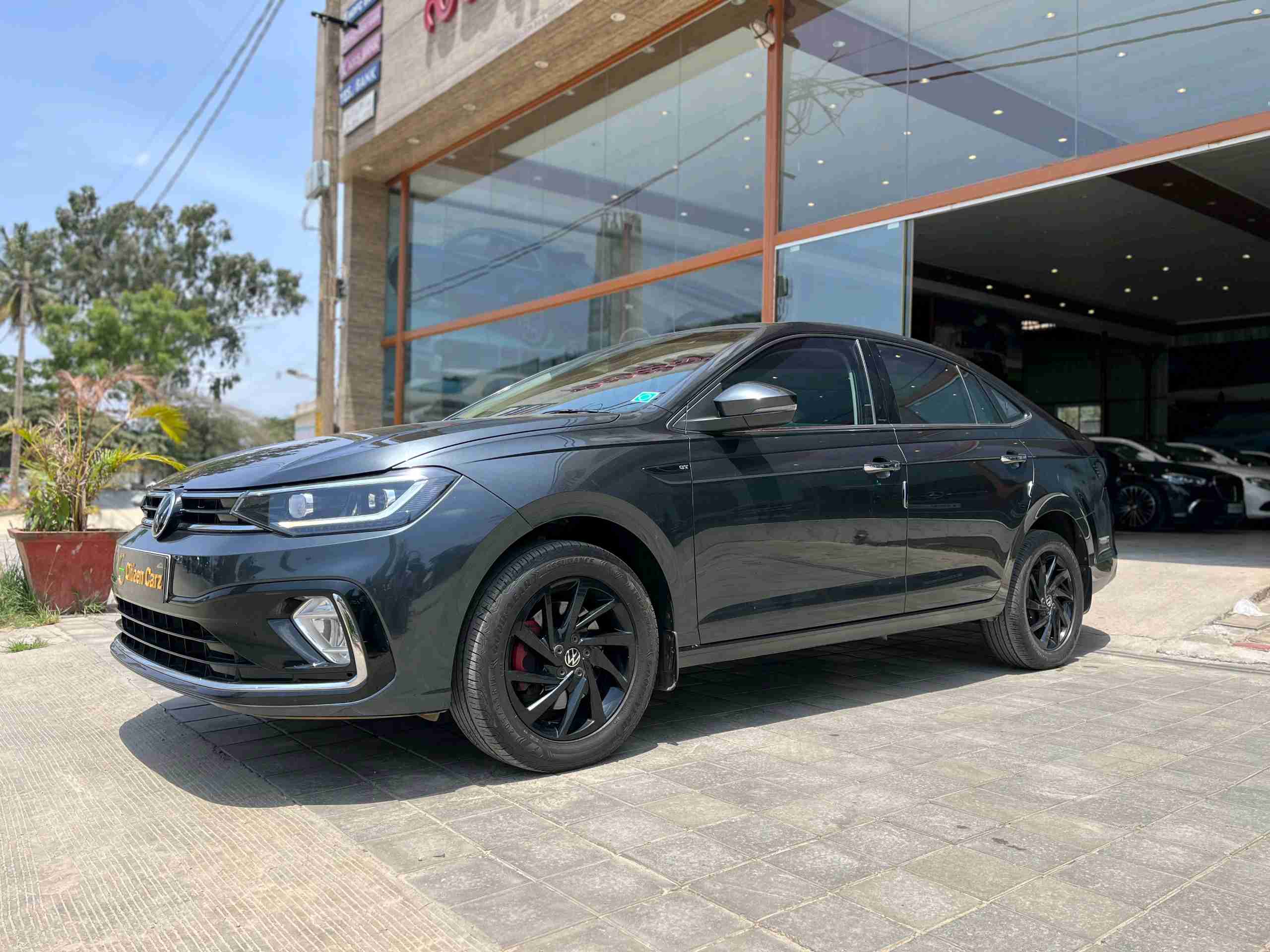Volkswagen Virtus photo 3