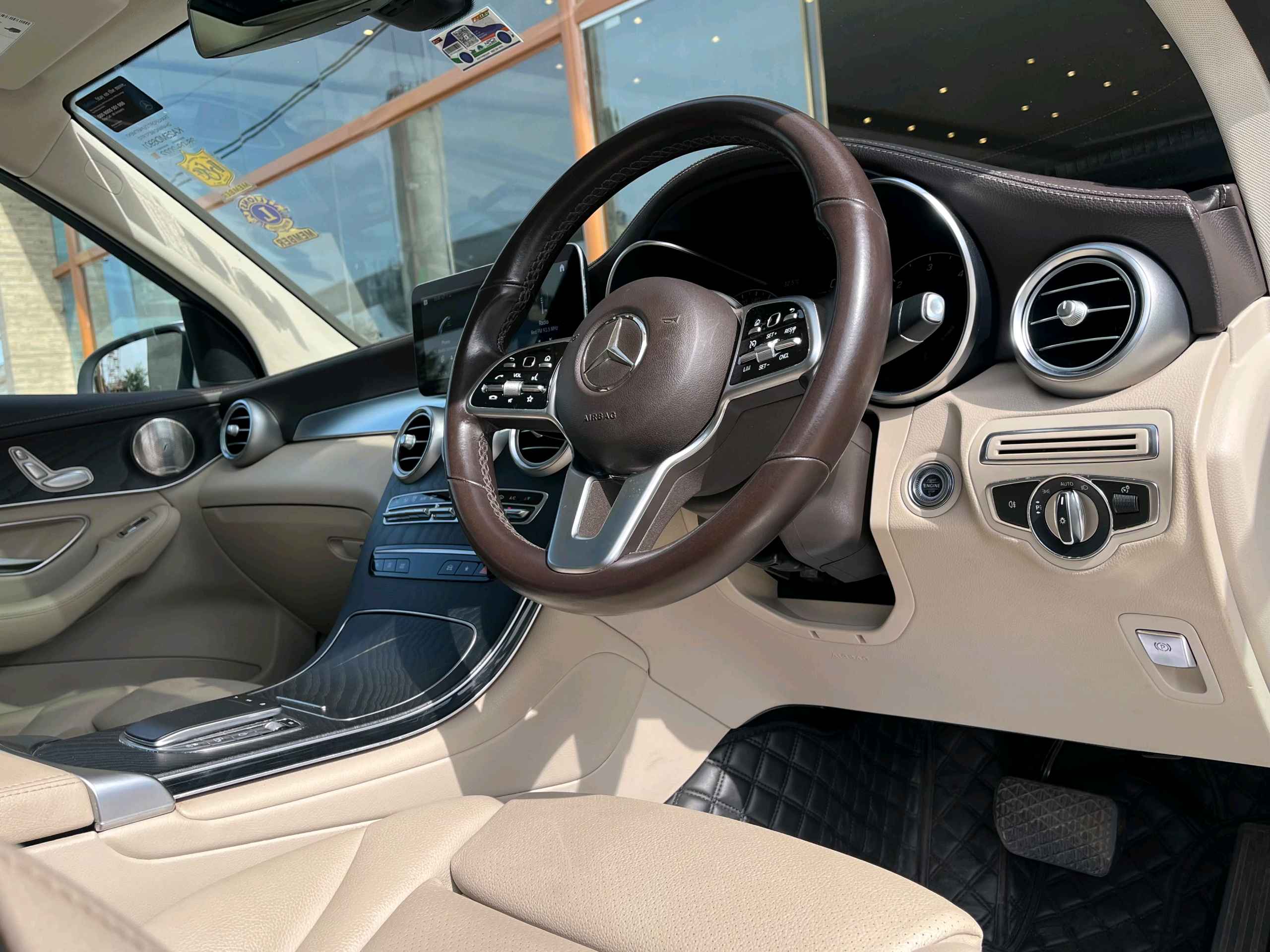 Mercedes Benz Glc photo 14