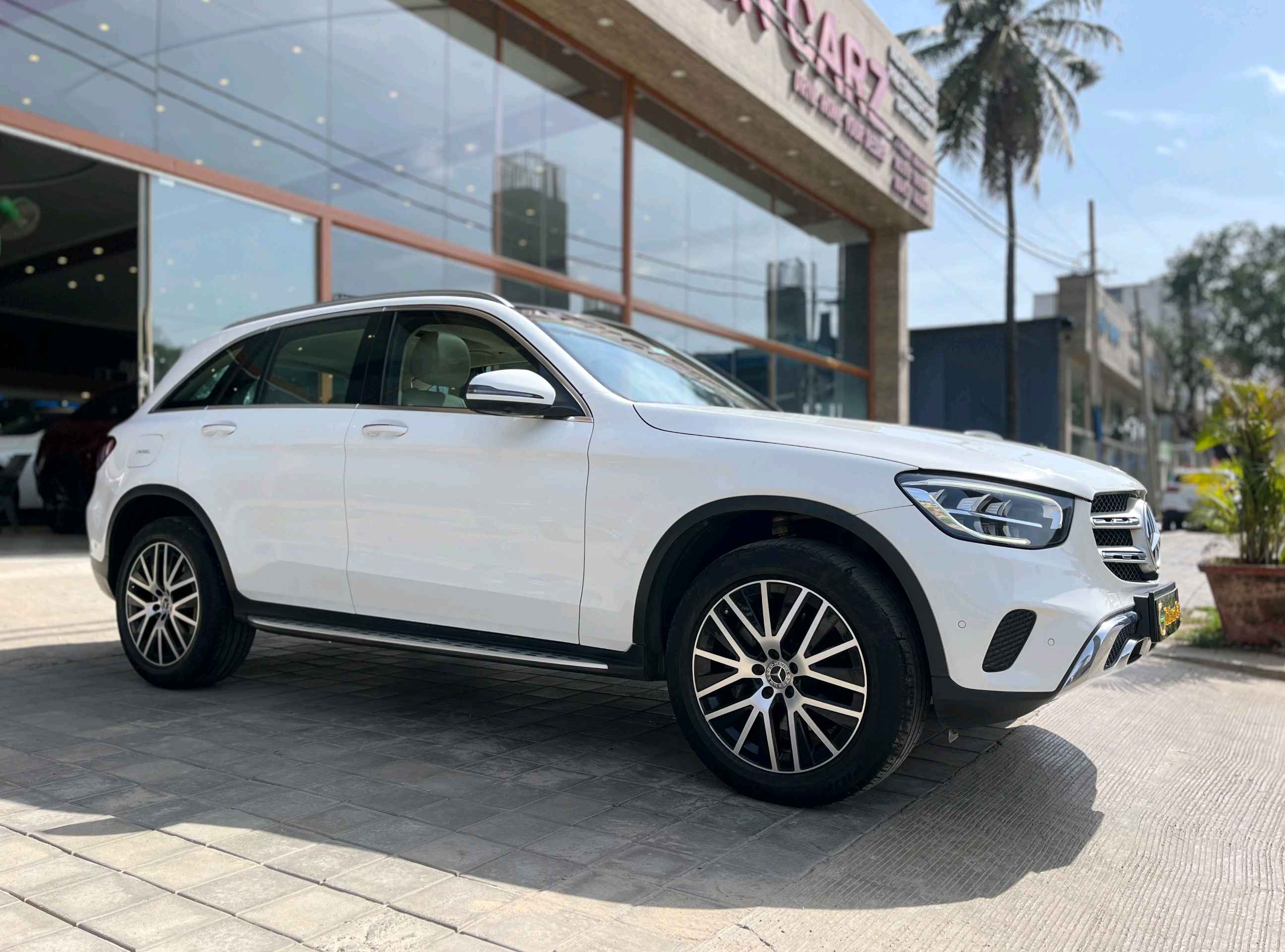 Mercedes Benz Glc photo 2
