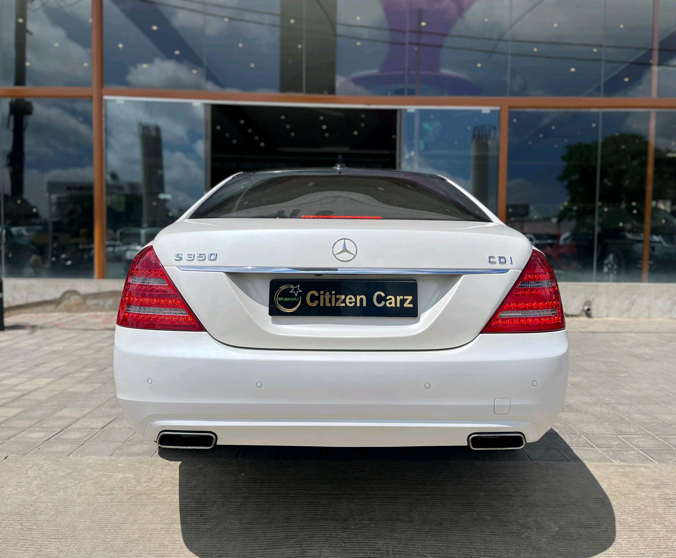Mercedes Benz S Class photo 5