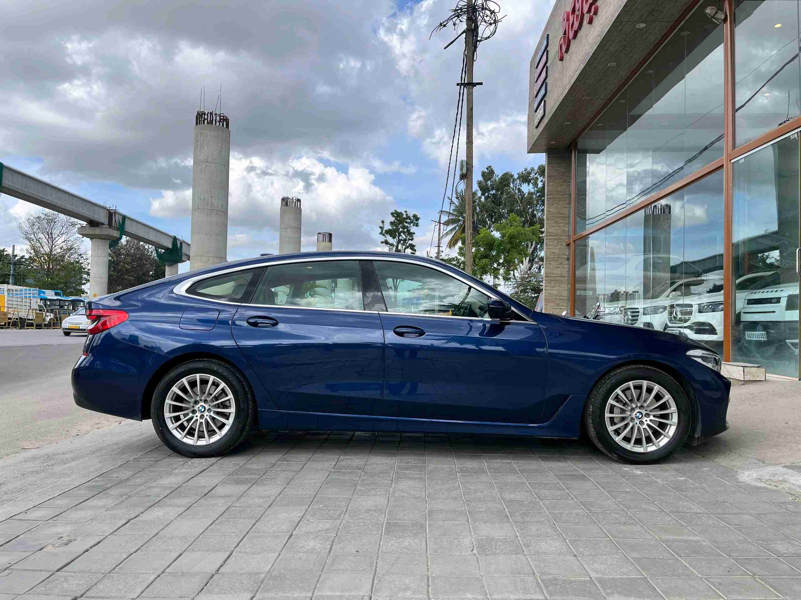 BMW 630i Gt photo 3