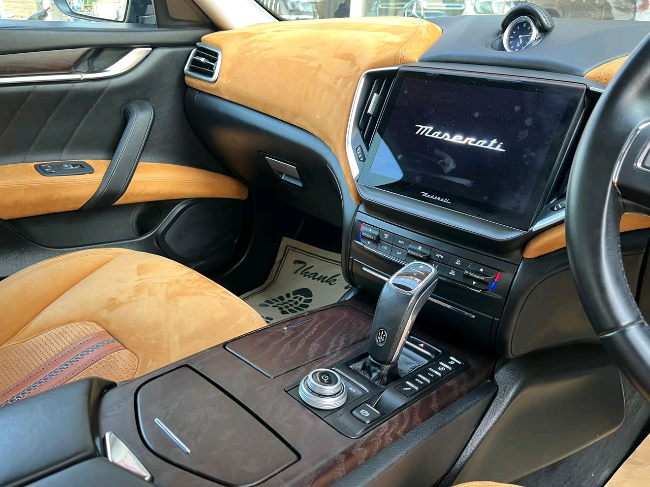 Maserati Ghibli photo 11