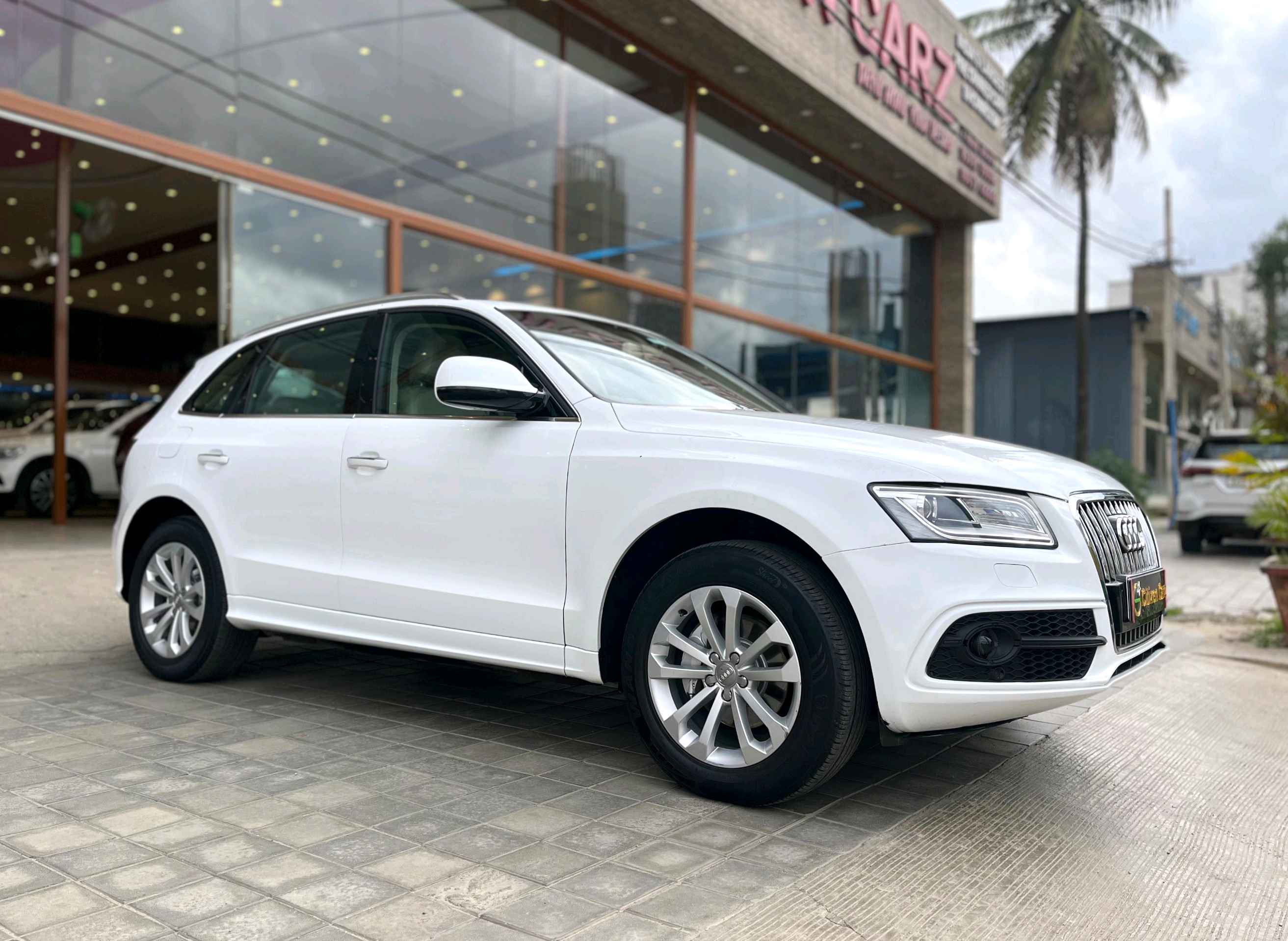 Audi Q5 photo 3
