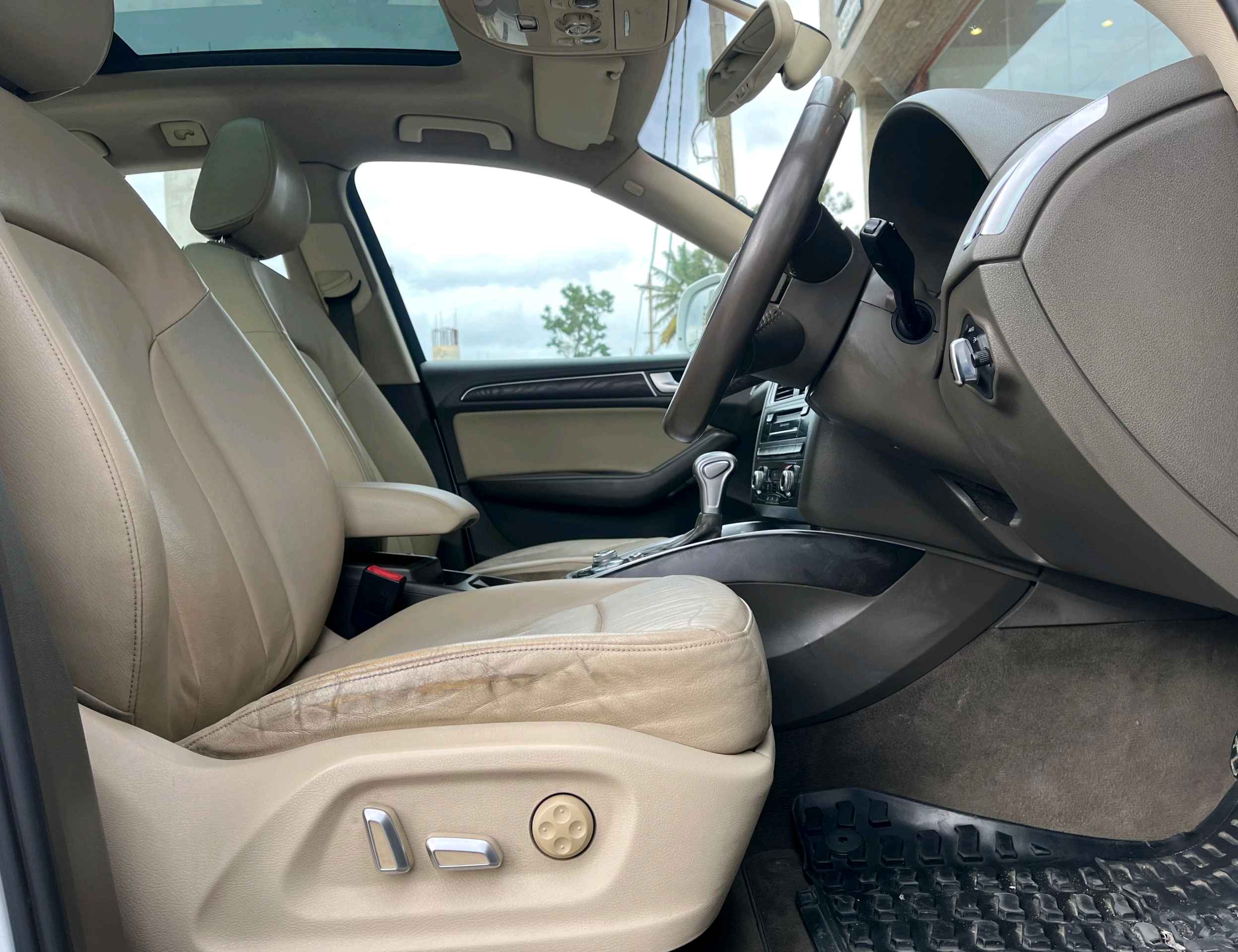 Audi Q5 photo 9