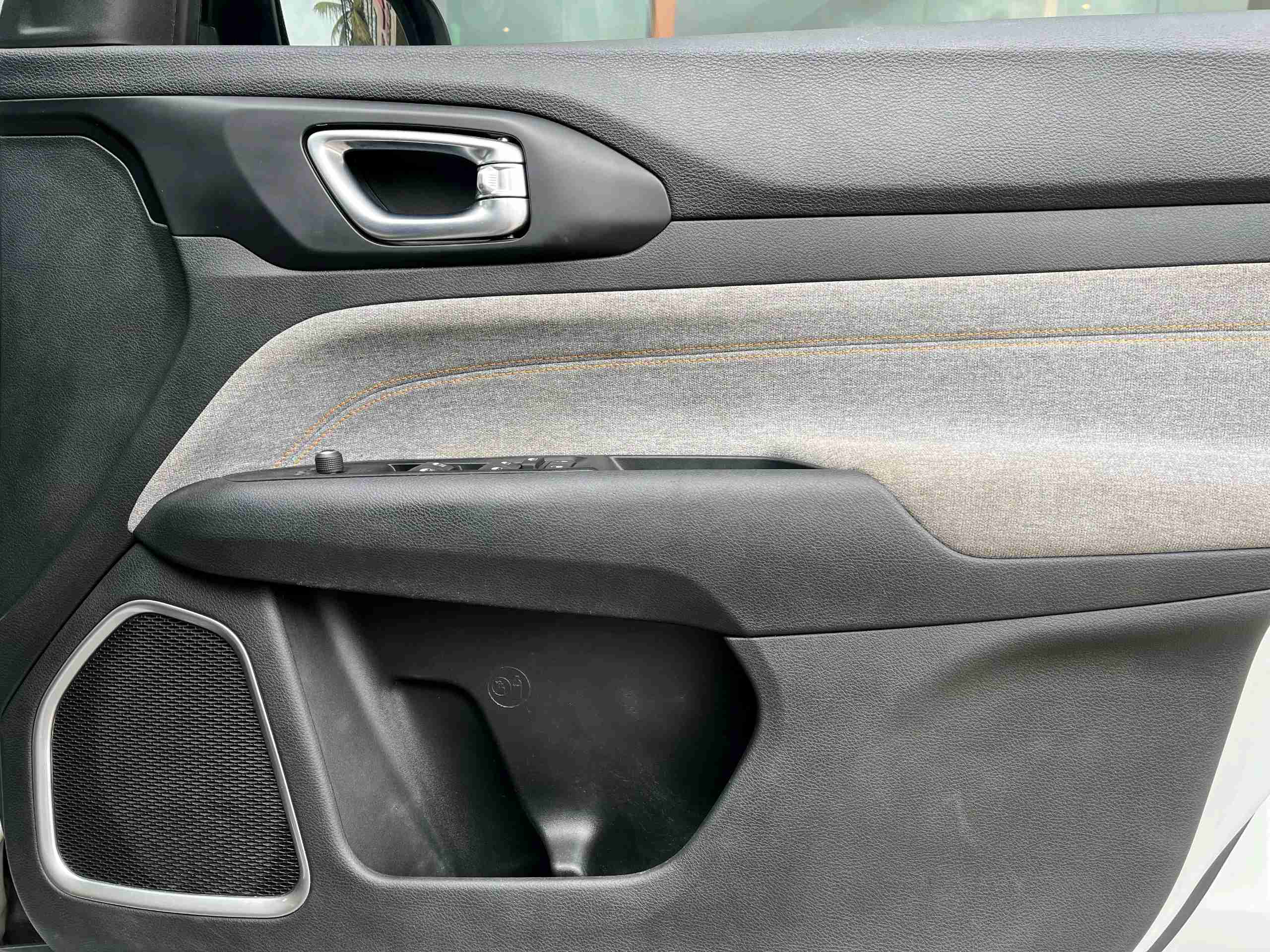 Toyota Fortuner photo 24