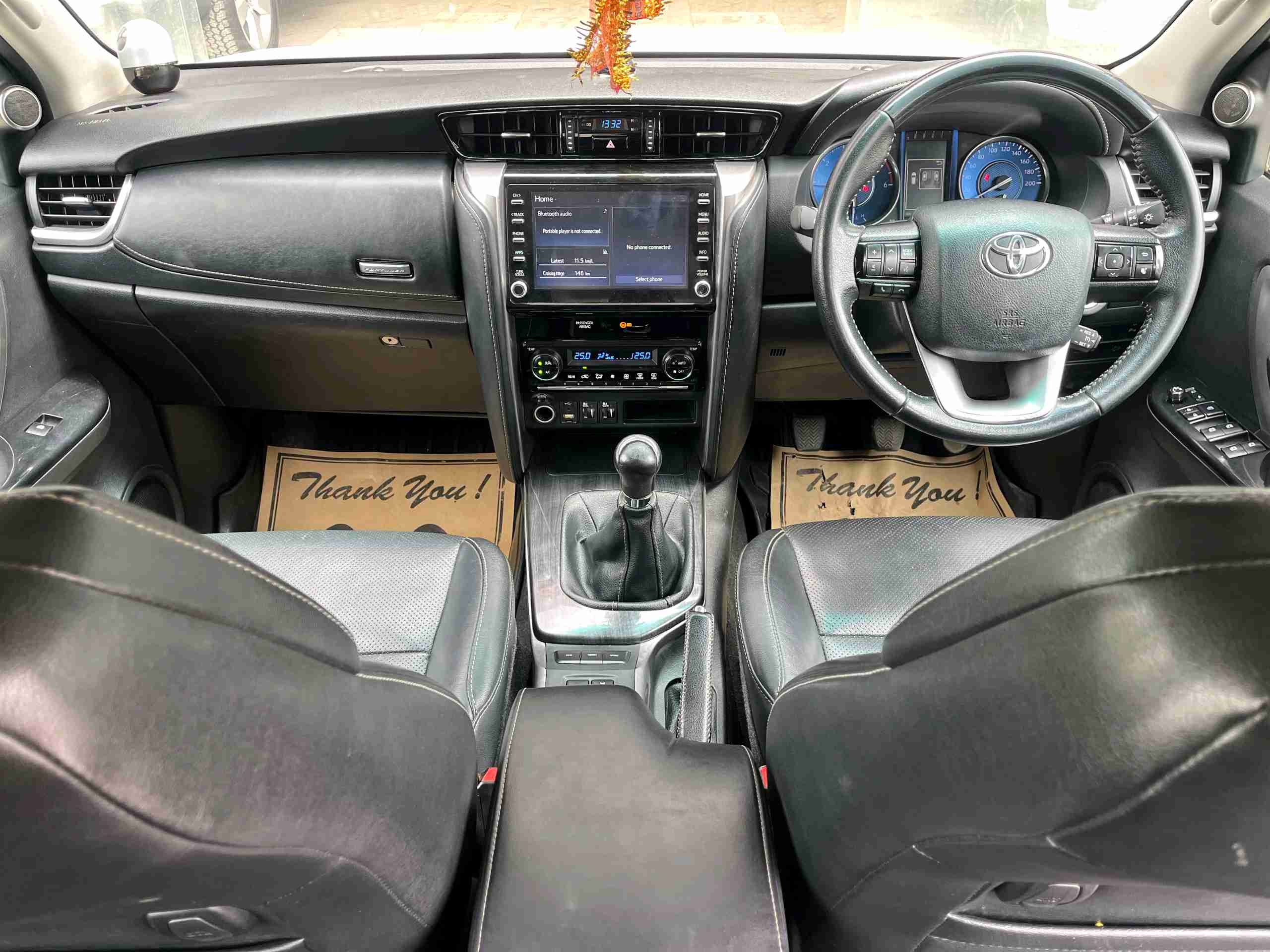 Toyota Fortuner photo 7