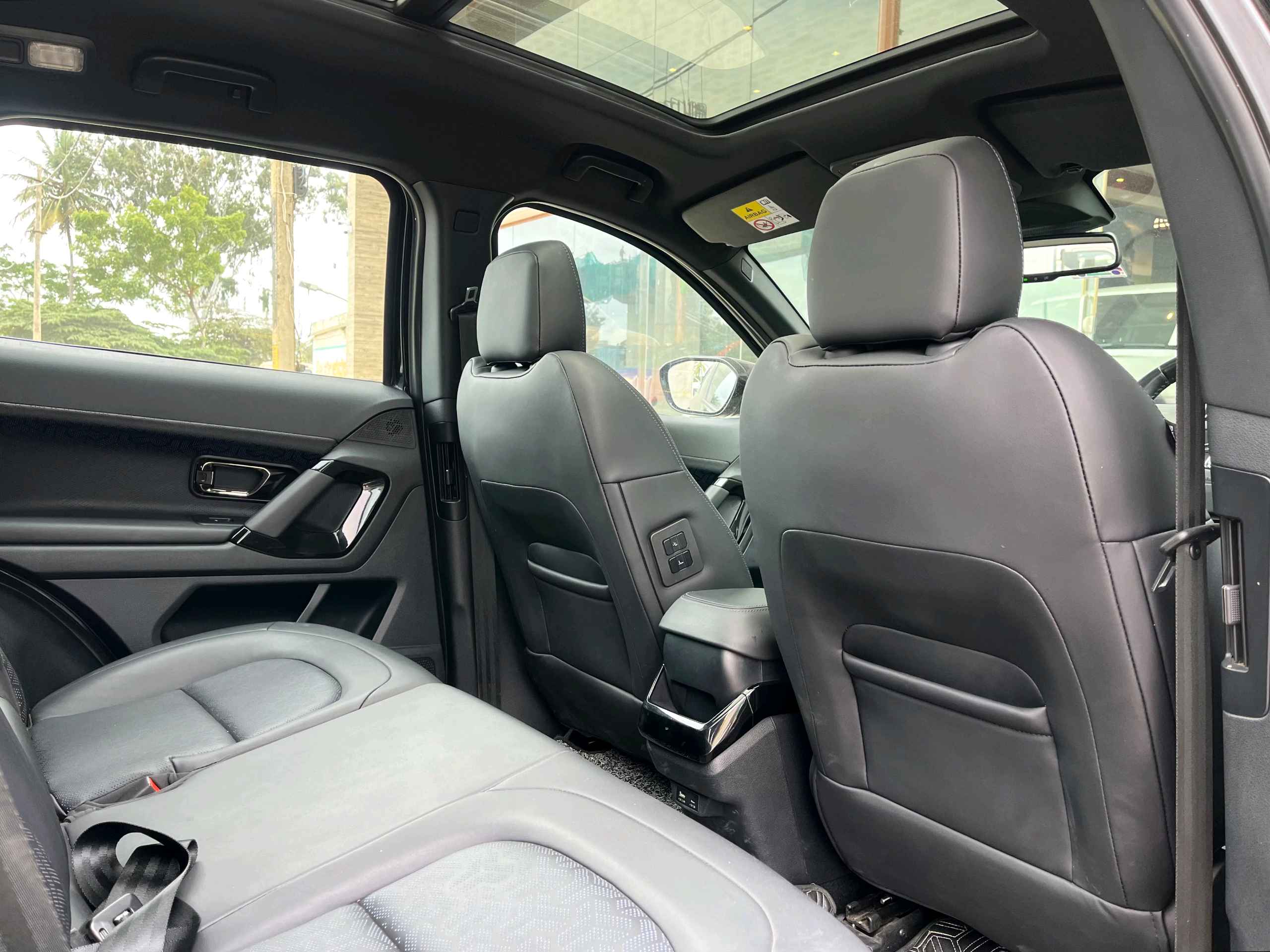Tata Safari photo 12
