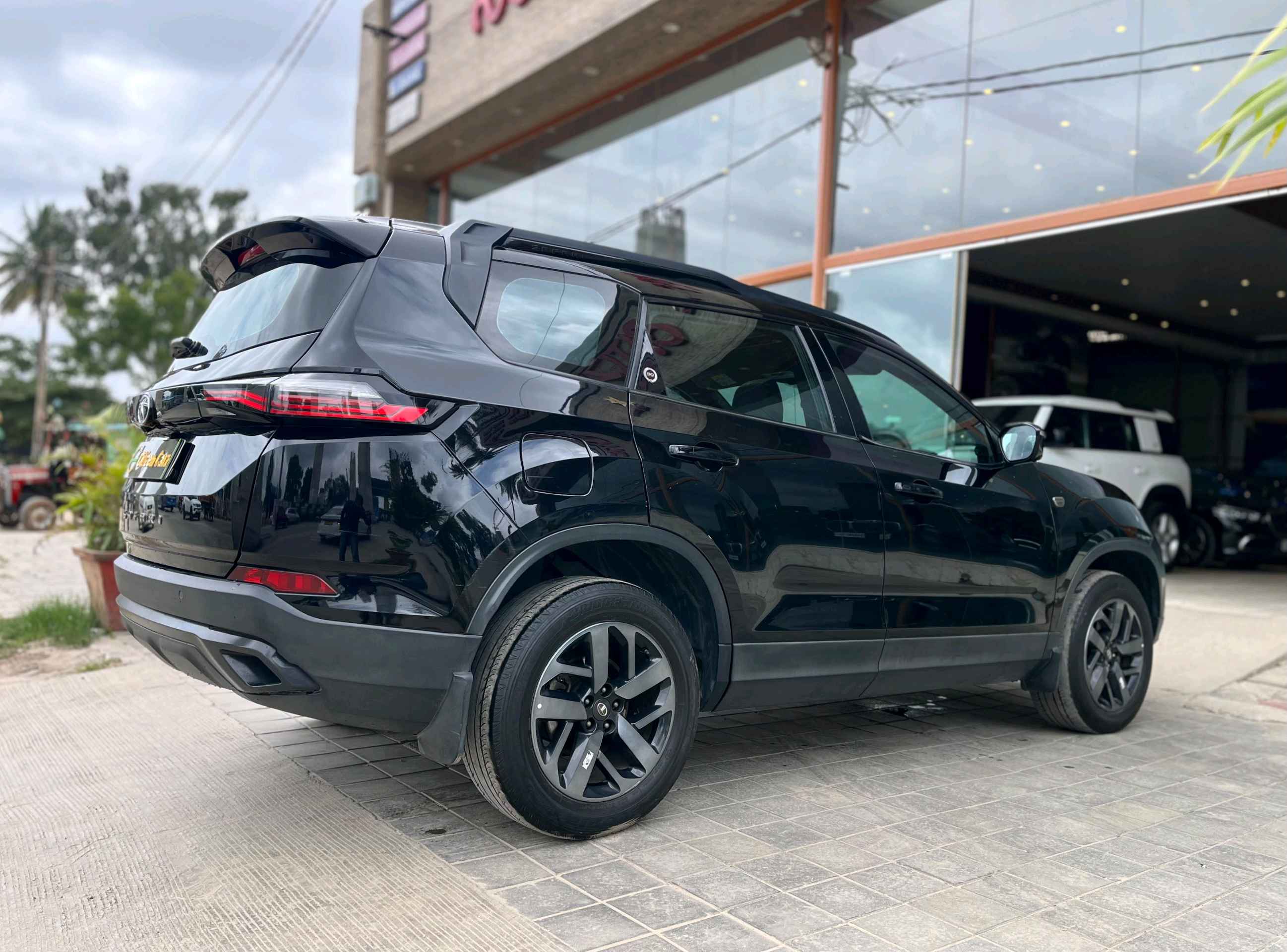 Tata Safari photo 8