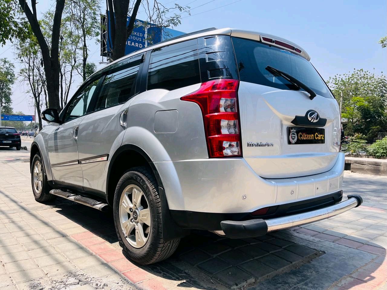 Mahindra Xuv 500 photo 7