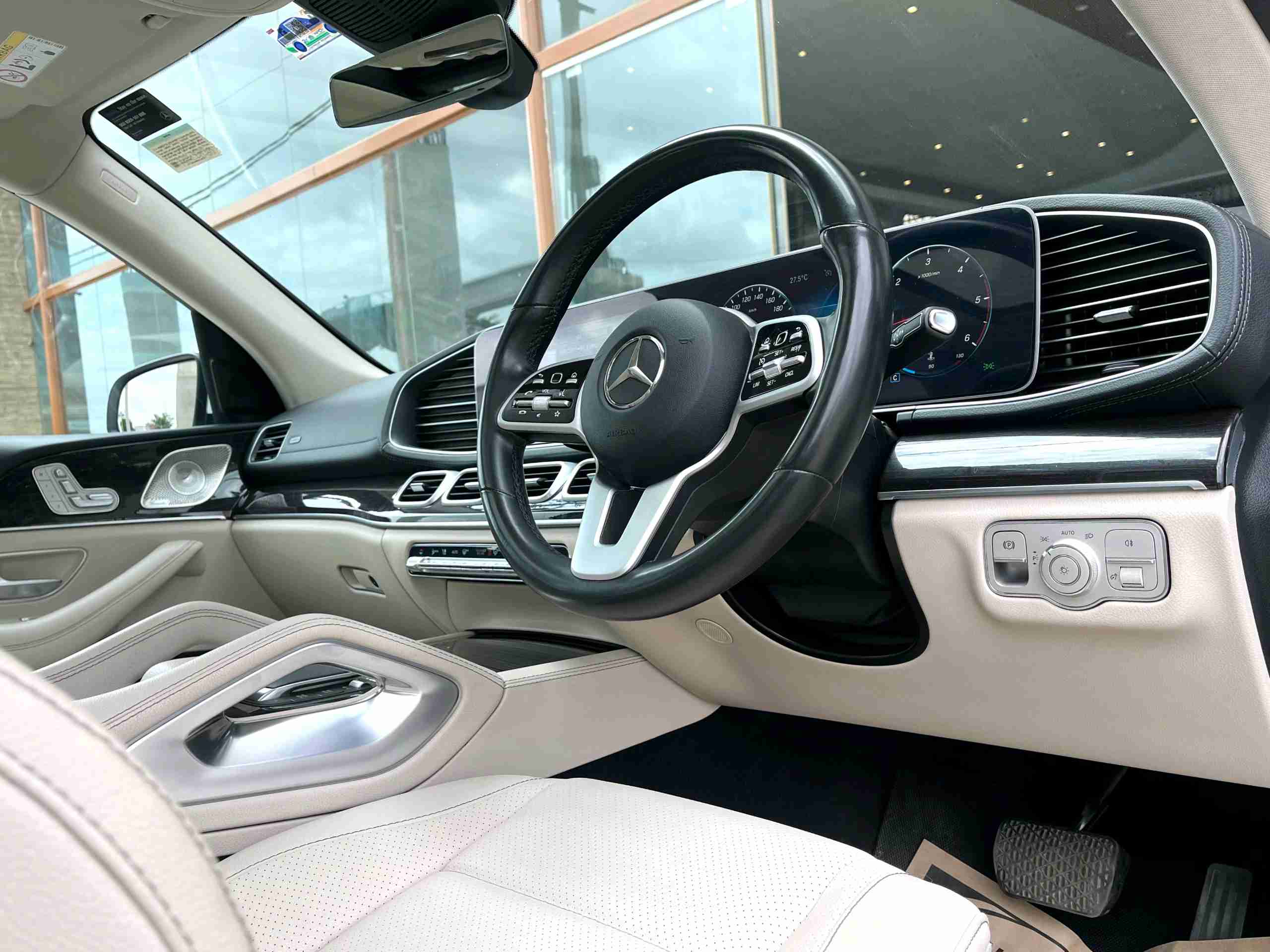 Mercedes Benz Gls photo 14