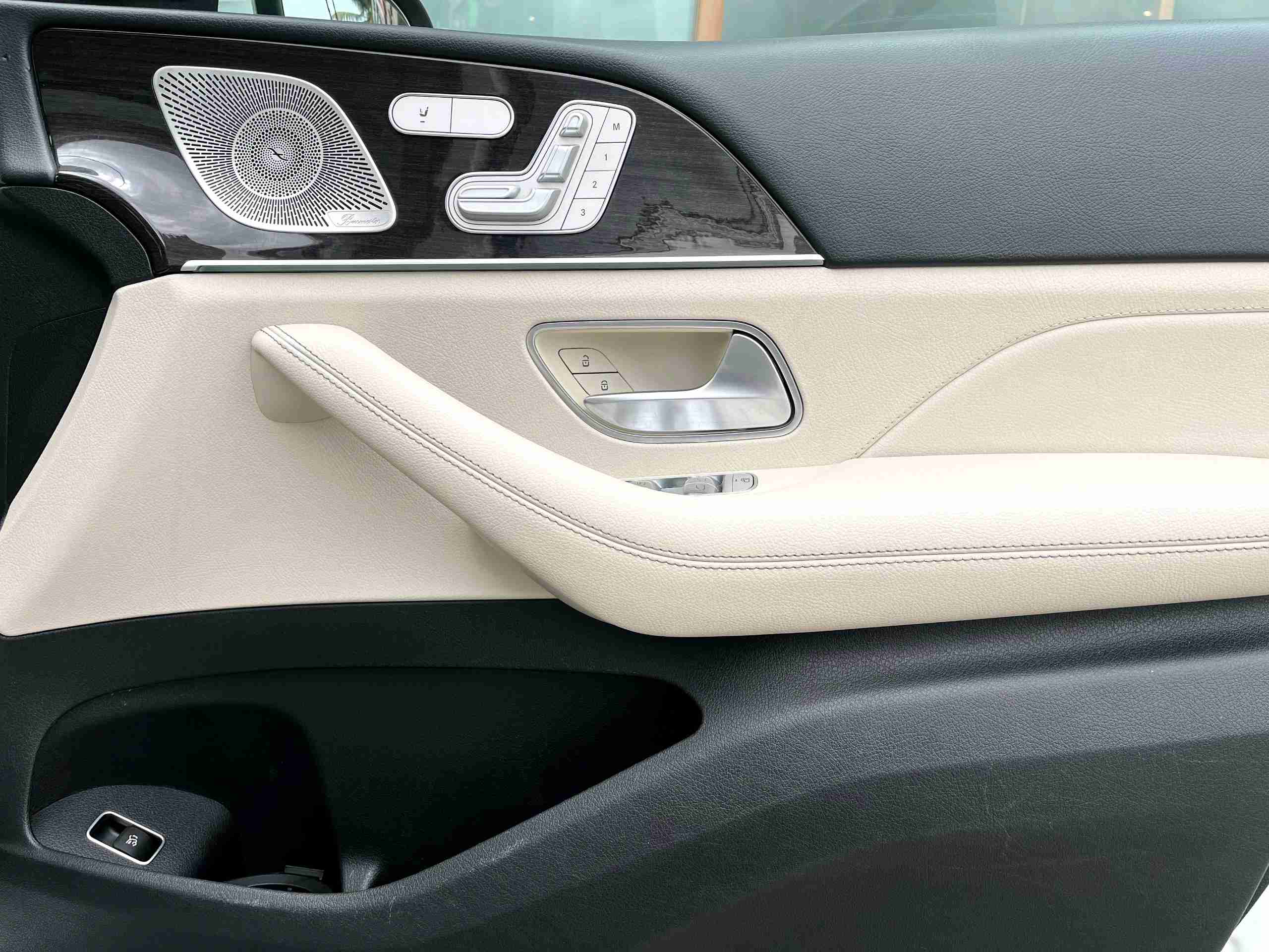 Mercedes Benz Gls photo 15