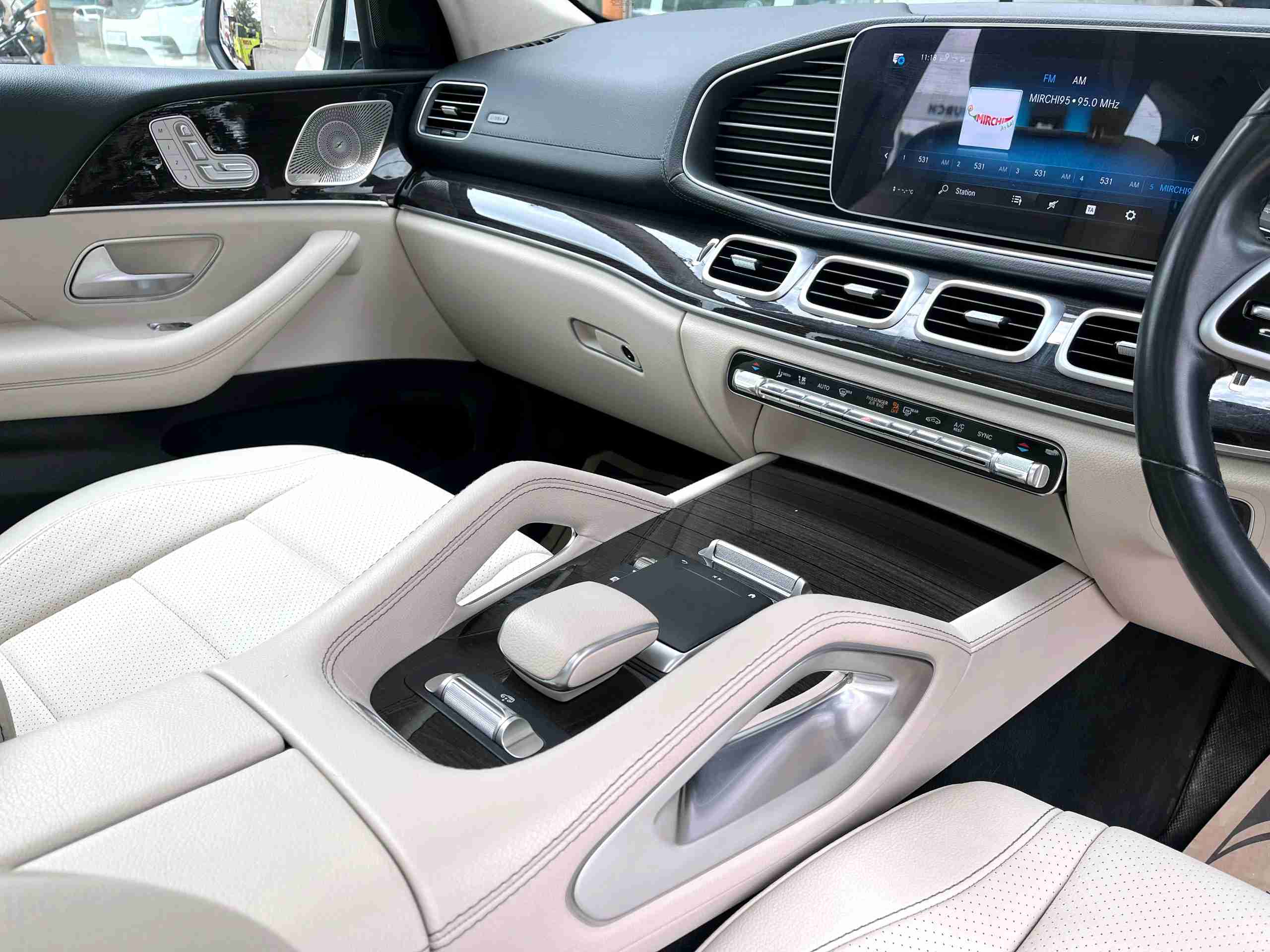 Mercedes Benz Gls photo 19