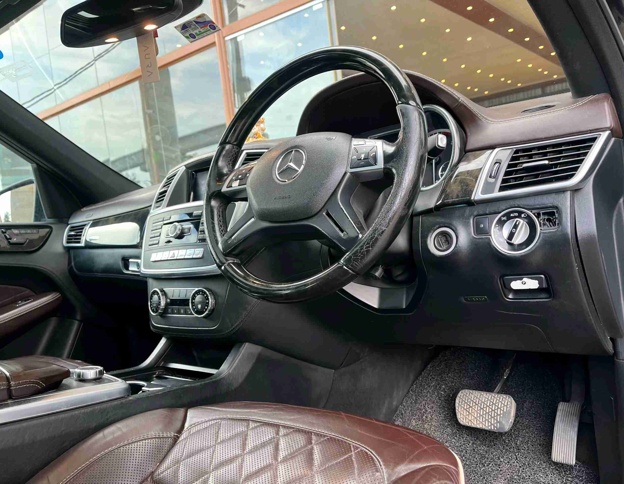 Mercedes Benz Ml Class photo 2