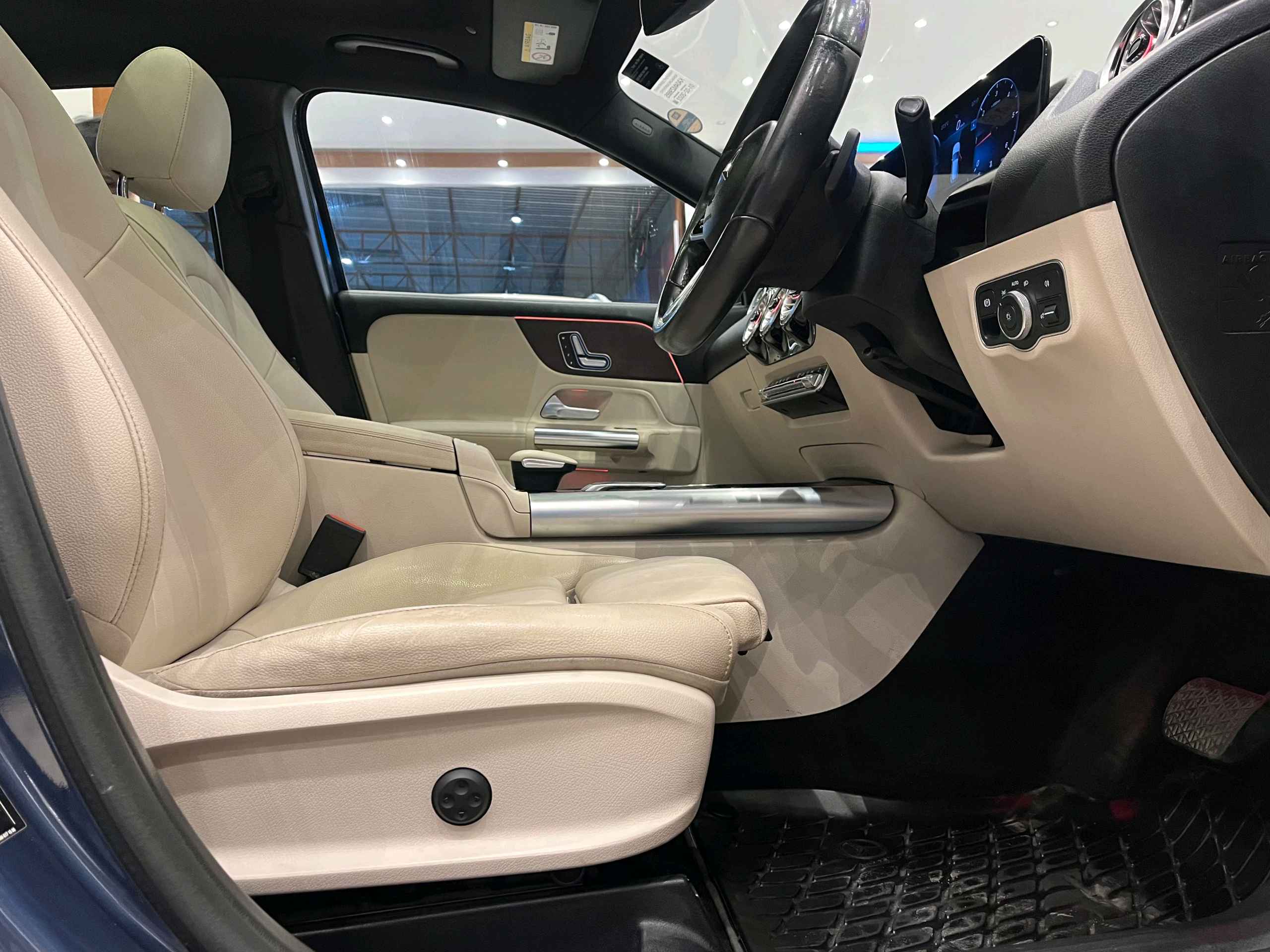 Mercedes Benz Gla photo 10