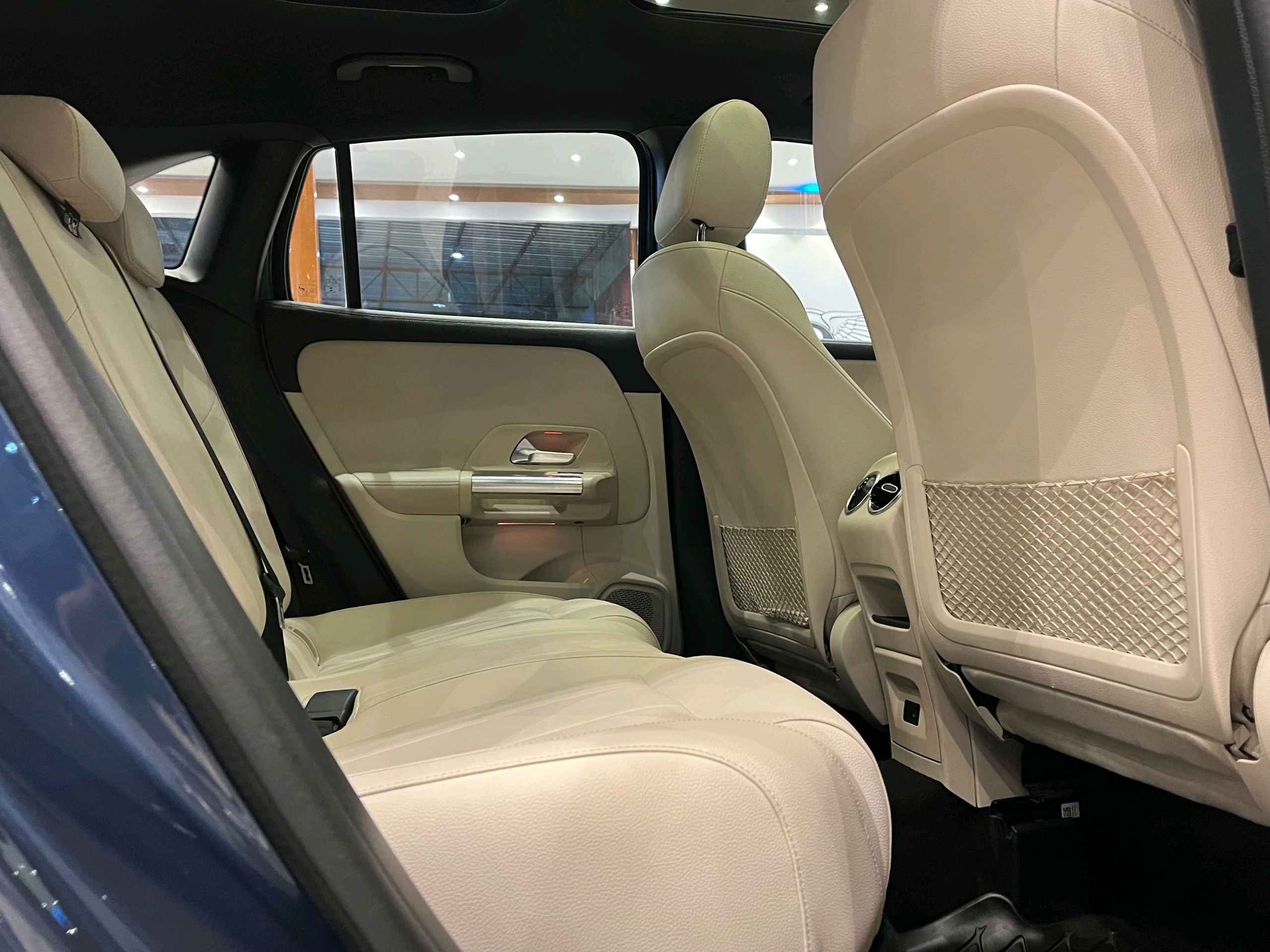 Mercedes Benz Gla photo 12