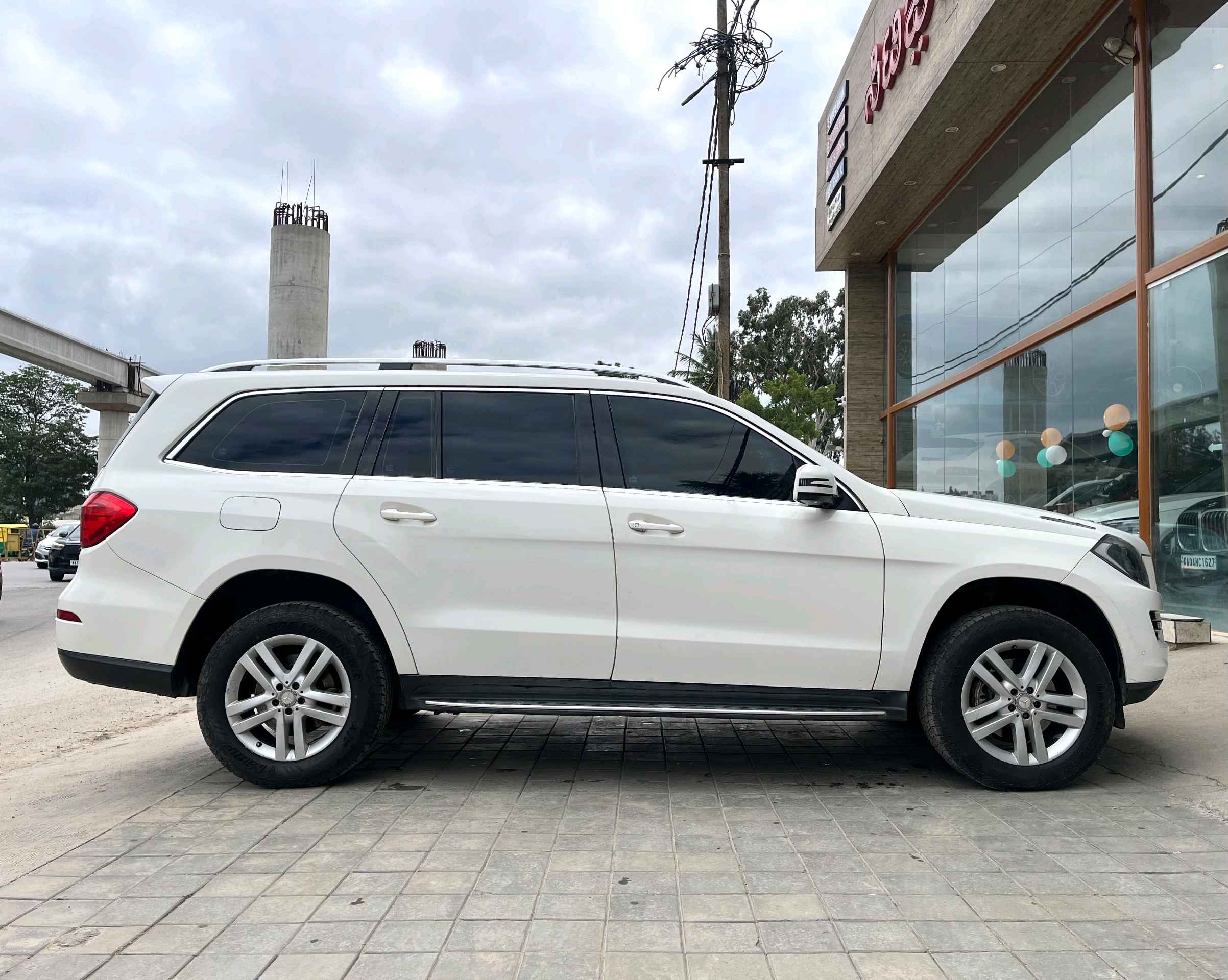 Mercedes Benz Gl Class photo 11