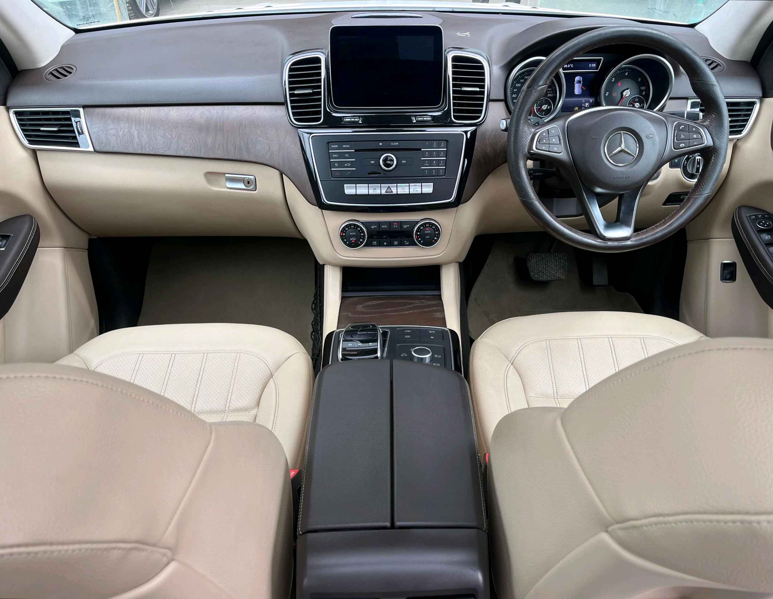 Mercedes Benz Gle photo 4