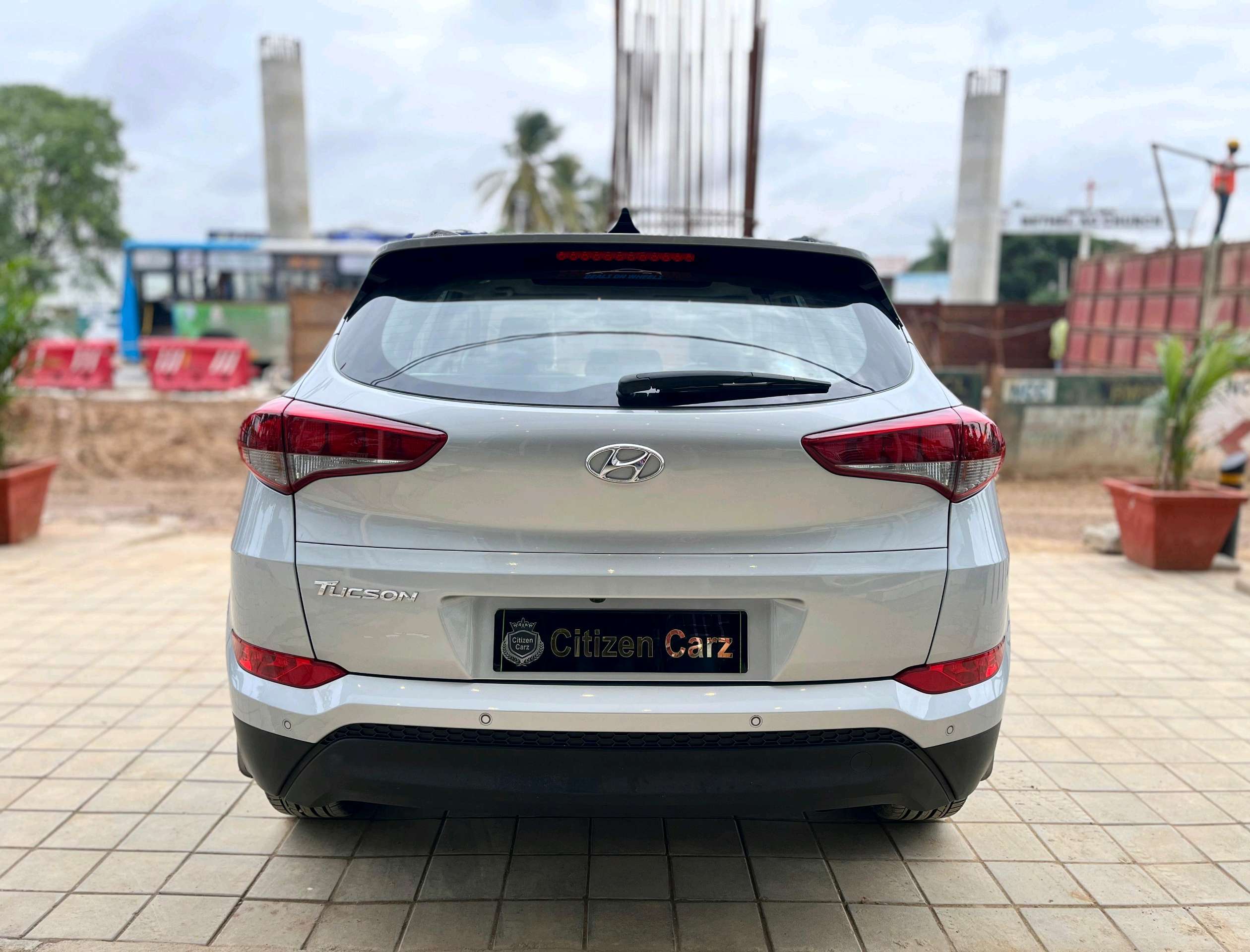 Hyundai Tucson photo 2