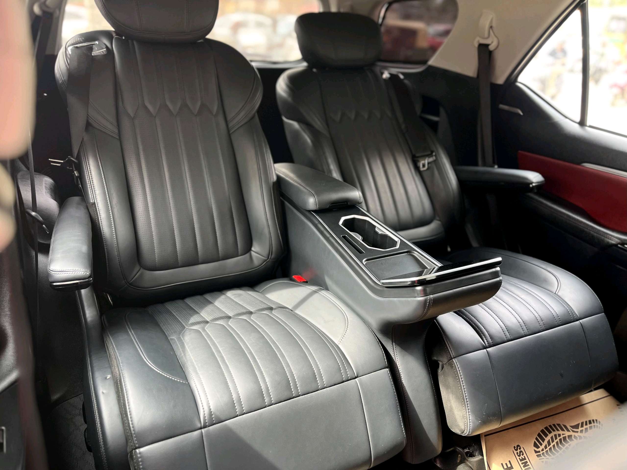 Toyota Fortuner Legender+ photo 12