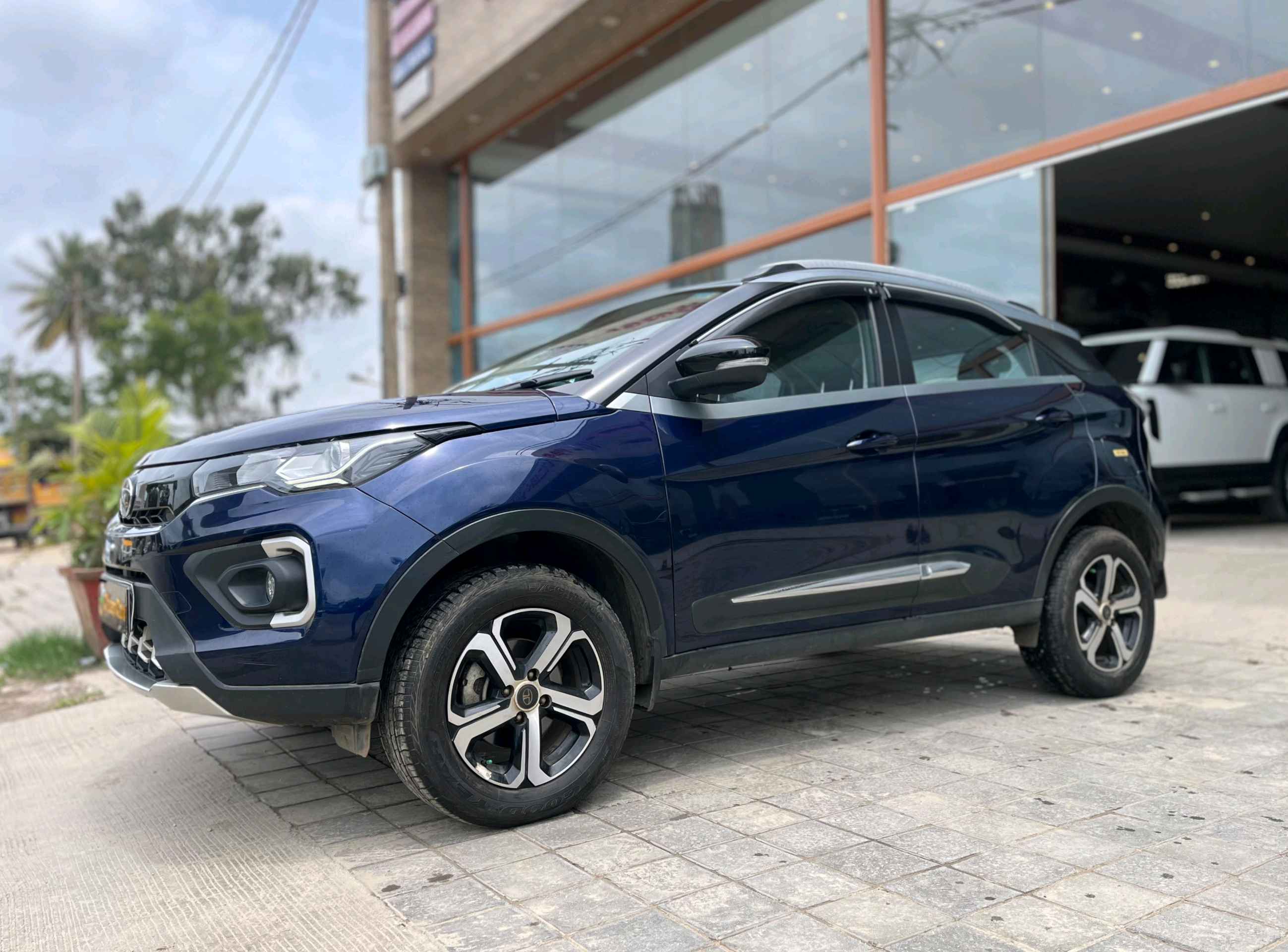 Tata Nexon photo 13