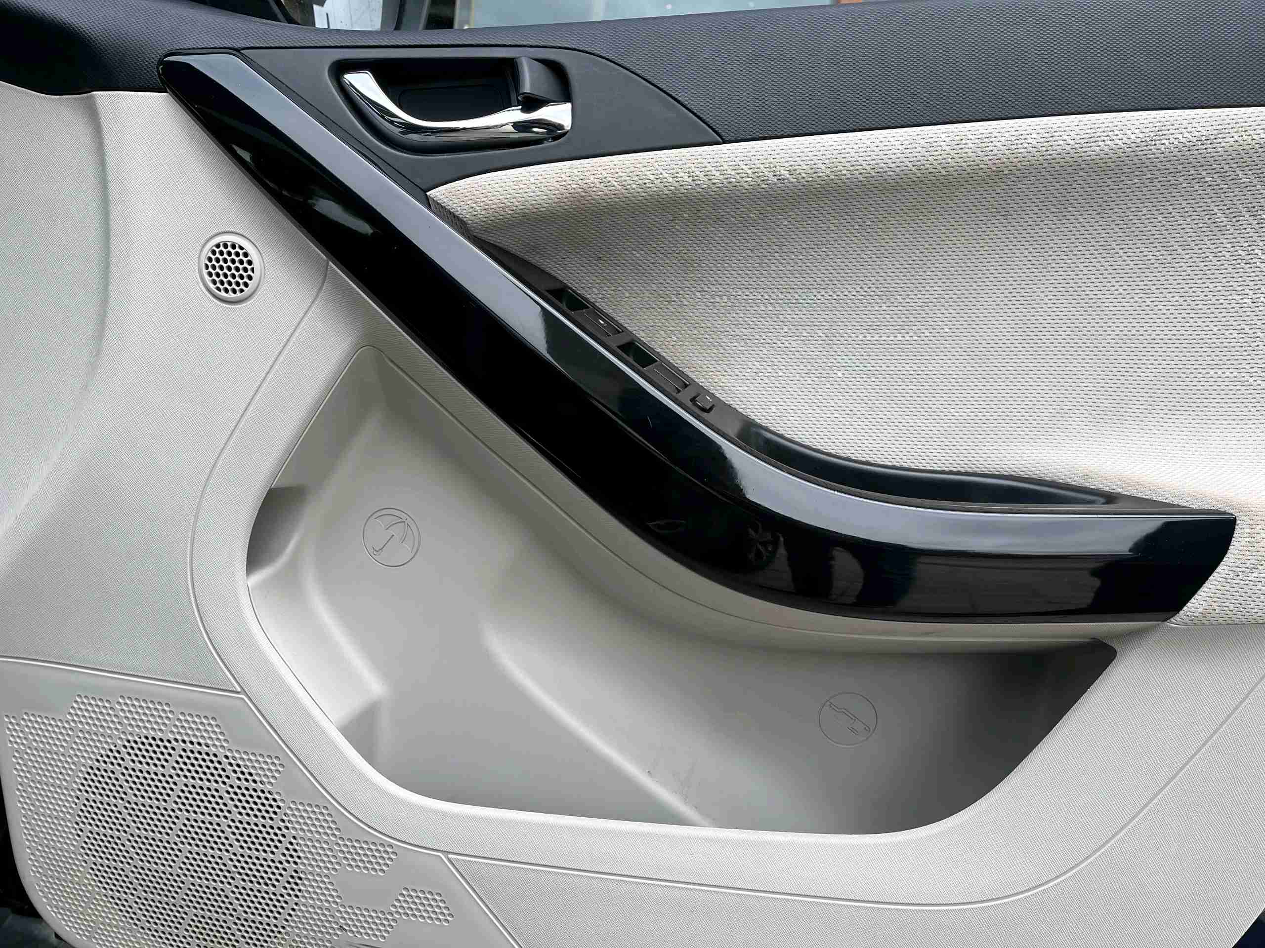 Tata Nexon photo 5