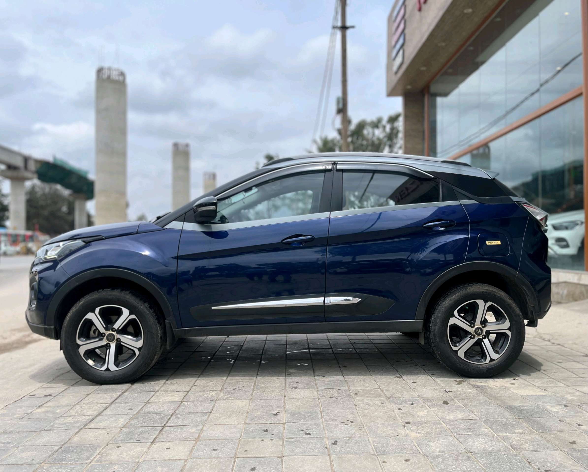 Tata Nexon photo 6