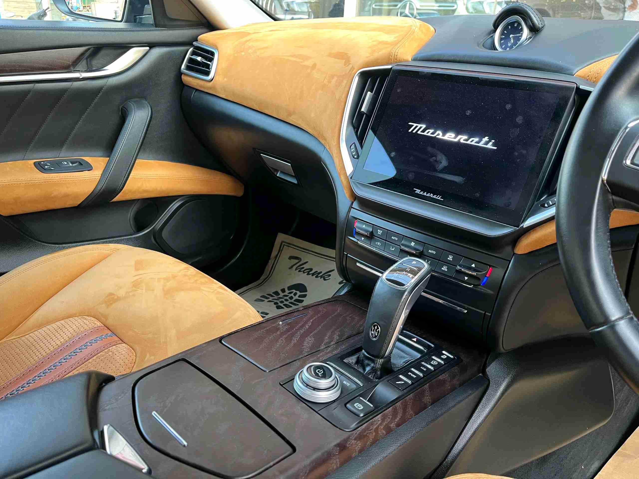 Maserati Ghibli photo 3