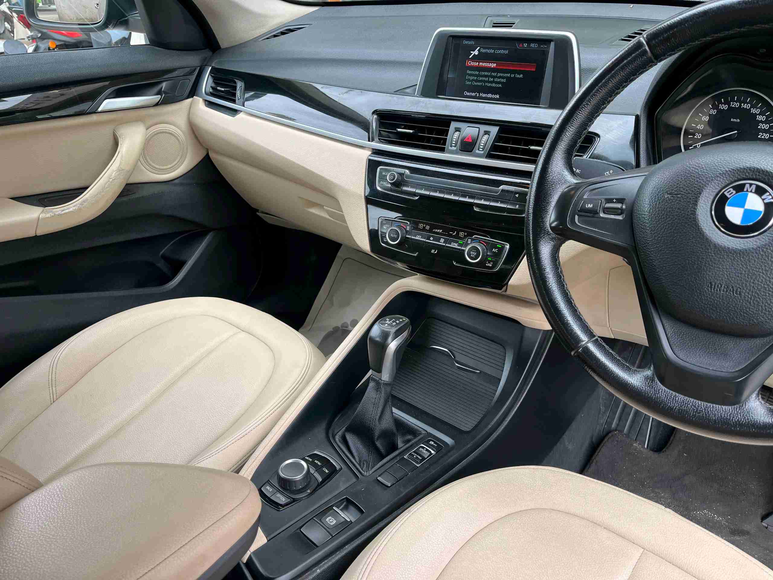 BMW X1 photo 2