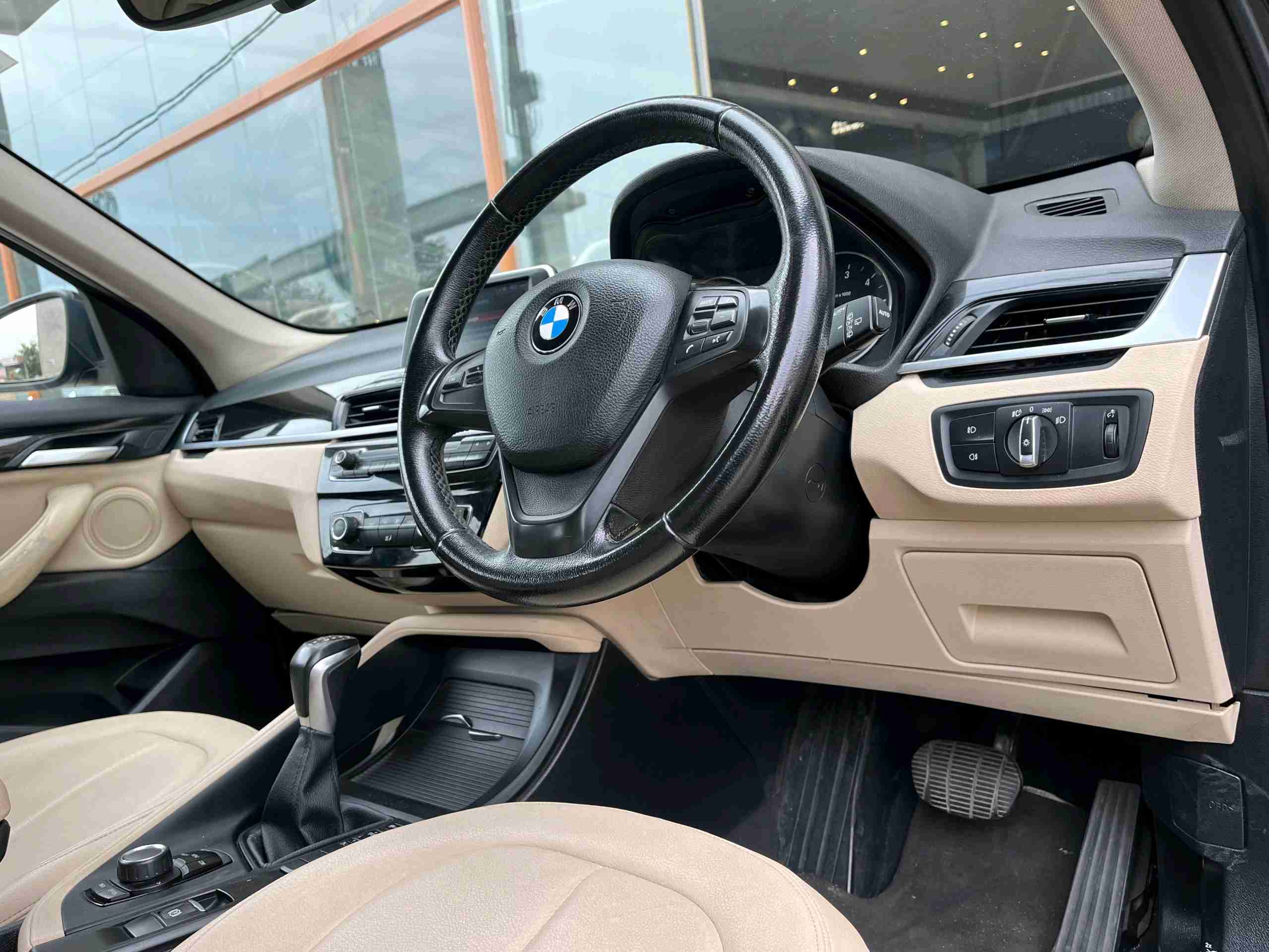 BMW X1 photo 5