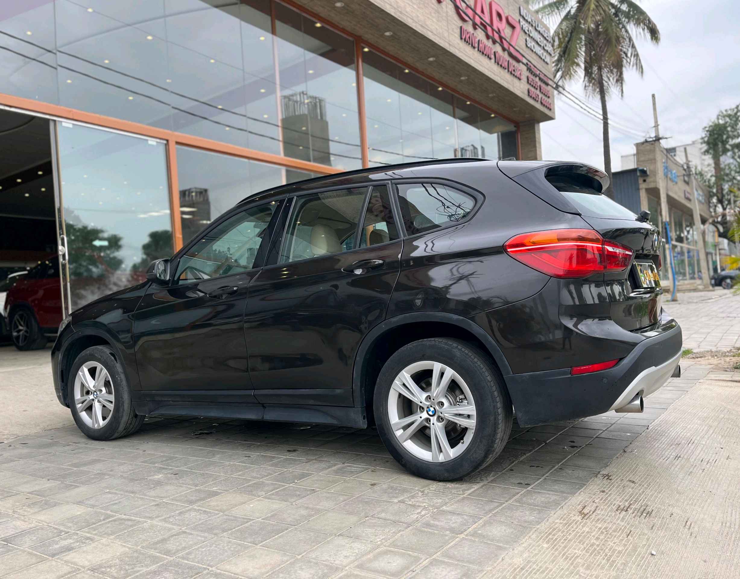 BMW X1 photo 7