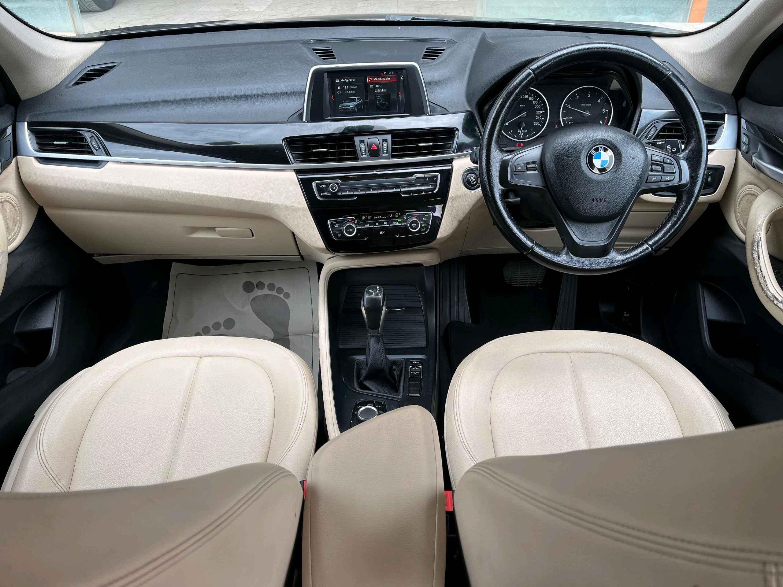 BMW X1 photo 9