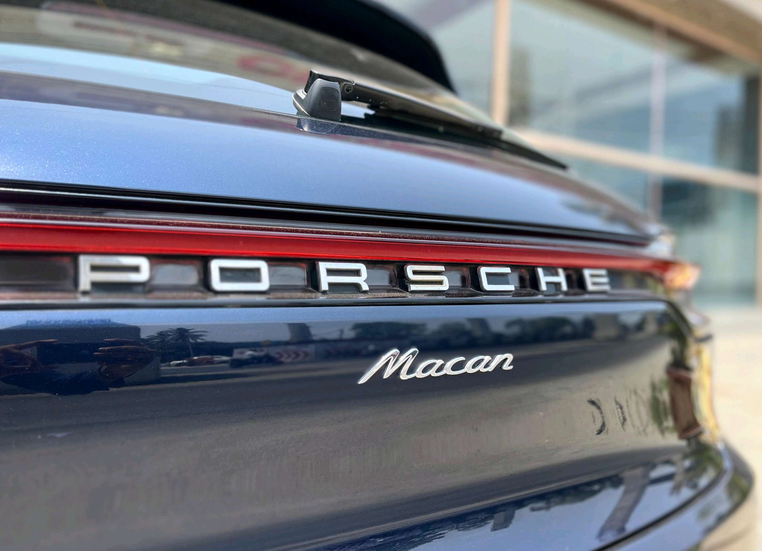 PORSCHE Macan photo 5